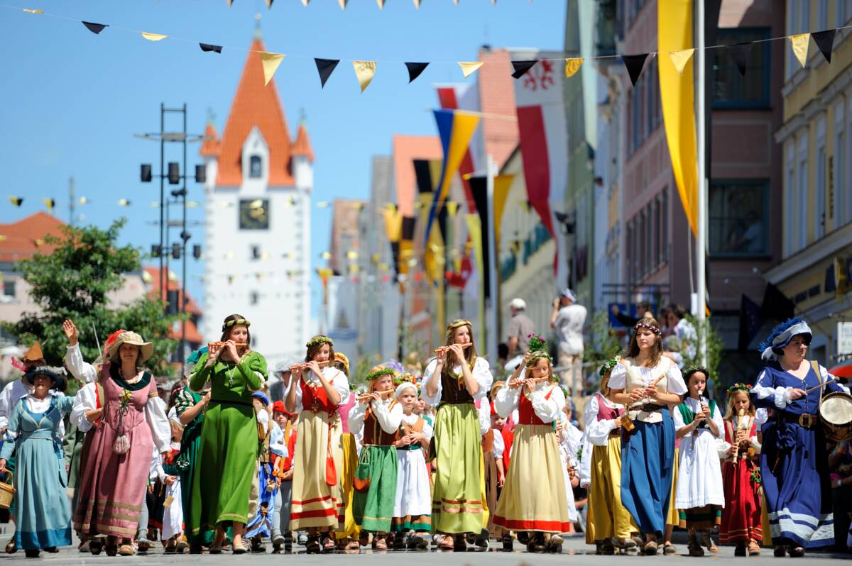 Frundsbergfest Umzug Kinder